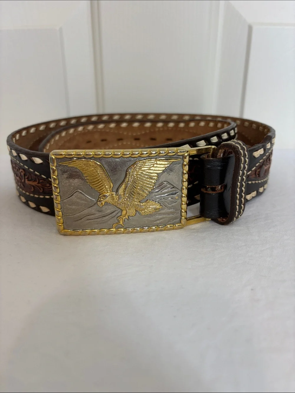 Justin Hand Tooled Western Belt Size 34 #637D with vintage replacement buckle